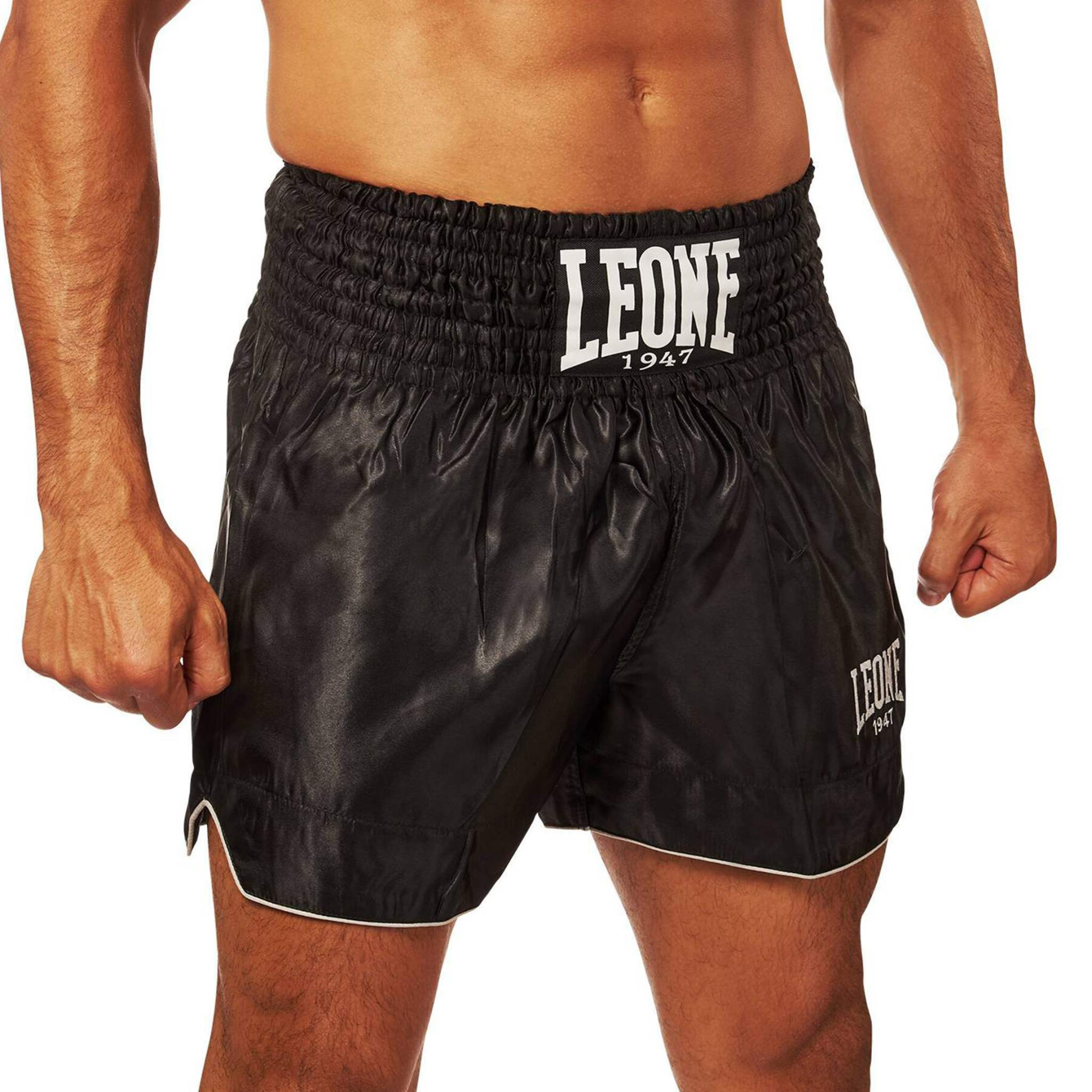 Pantalones cortos de boxeo Leone thai basic