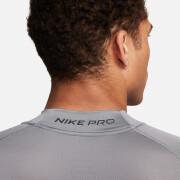 Camiseta de manga larga y cuello alto Nike Pro